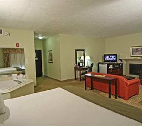 Holiday Inn Express Dandridge - Dandridge, TN