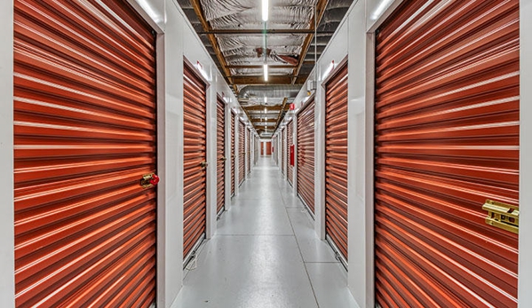 SmartStop Self Storage - Sacramento - Sacramento, CA