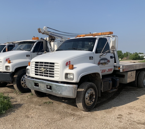 Midwest Towing LLC - Russell, KS