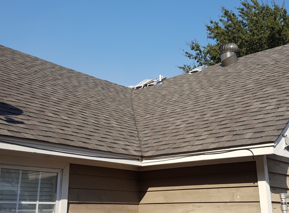 Charles Sharp Roofing & Carpentry - Jonesboro, AR