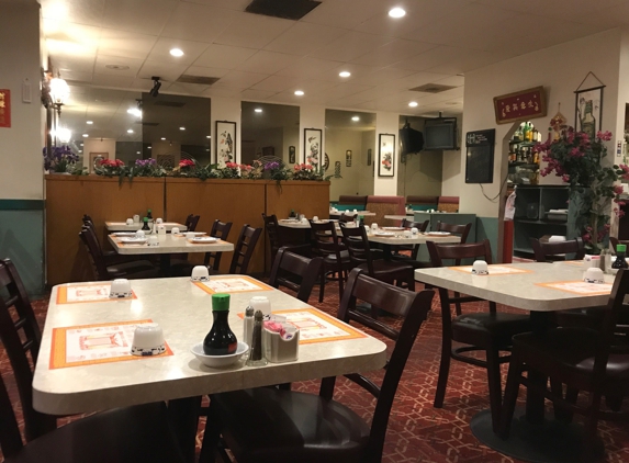 Magic Wok Chinese Restaurant - Brea, CA