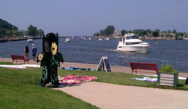 Boardwalk Condo Assoc - Grand Haven, MI