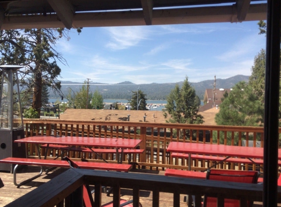 Big Bear Hostel - Big Bear Lake, CA