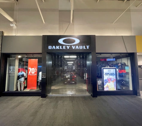 Oakley Vault - Milpitas, CA