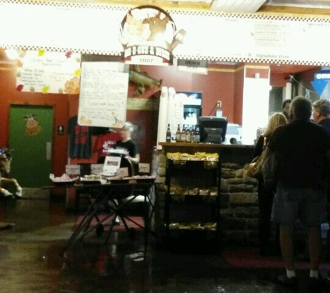 Danna's BBQ & Burger Shop - Branson, MO