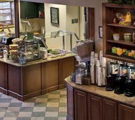 Homewood Suites by Hilton Greensboro - Greensboro, NC