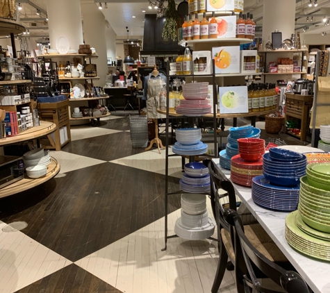 Williams-Sonoma - Atlanta, GA