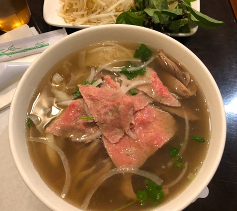 Pho'hot - Glendale, CA