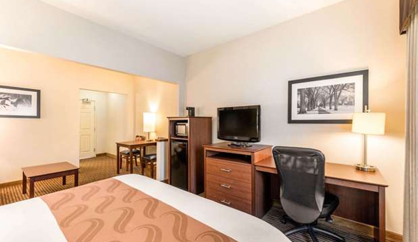 Quality Inn & Suites University Fort Collins - Fort Collins, CO