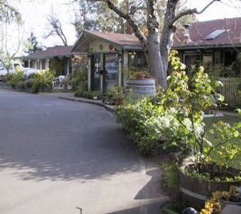 Kelseyville Motel - Kelseyville, CA