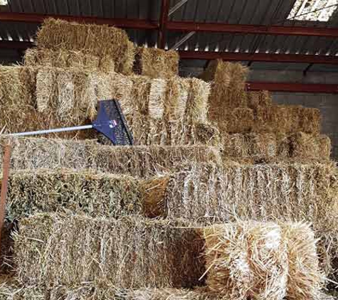 Ararat Feed Barn - Ararat, VIC