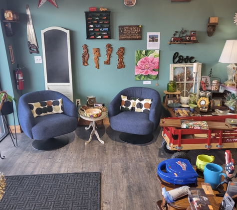 Modern Vintage Marketplace - Highlands Ranch, CO