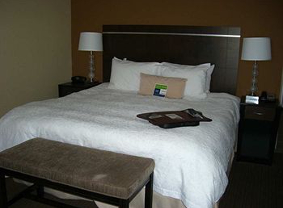 Hampton Inn & Suites Pueblo/North - Pueblo, CO