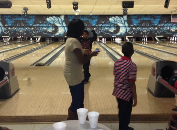 Fayetteville Fun Bowl - Fayetteville, GA