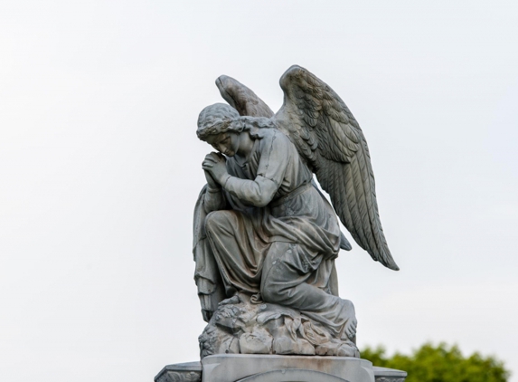 Saint James Cemetery - Manchester, CT