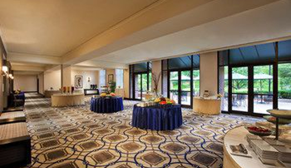 Sheraton Hotels & Resorts - Philadelphia, PA