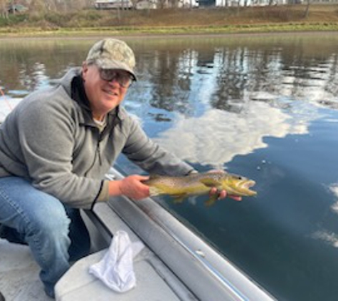 Cox's Guide Service - Lakeview, AR. Brown trout on the White River