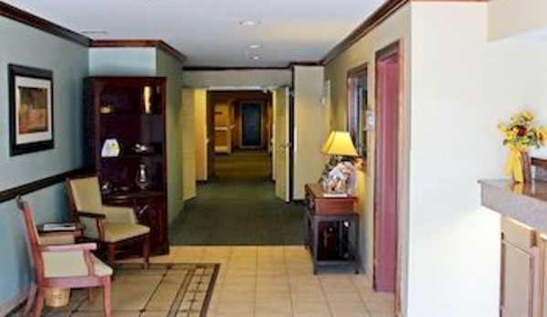 Suburban Extended Stay - Hampton, VA