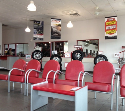 Discount Tire - Minnetonka, MN