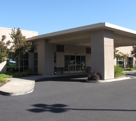 UC Davis Medical Group- Carmichael/Citrus Heights - Citrus Heights, CA. The front of the UC Davis facility on Madison Avenue