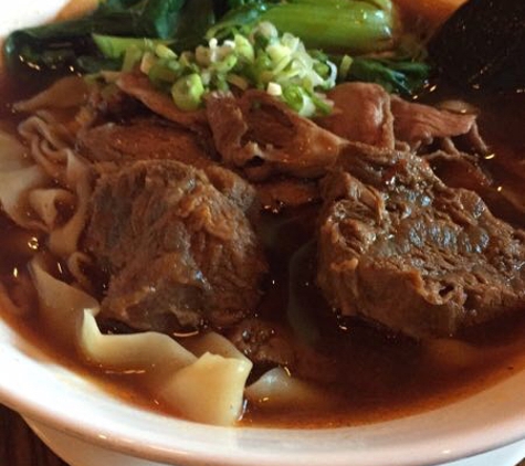 Chef Hung Taiwanese Beef Noodle - Irvine, CA