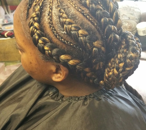 Creative African Hair Braiding - Flint, MI. Ghana braid