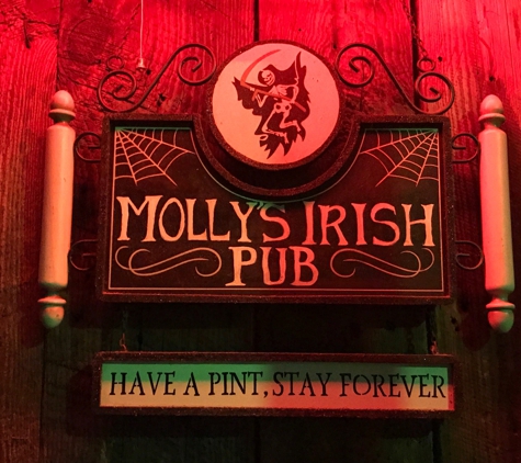 Molly's Irish Pub - New Orleans, LA