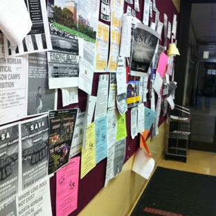 Frank Melville Jr Memorial Library - Stony Brook, NY