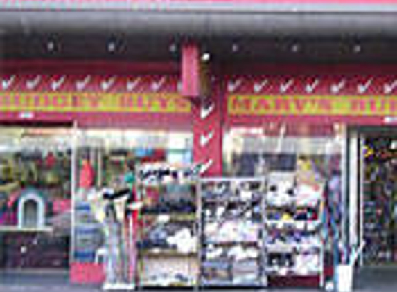 Mary's Budget Buys - Glenroy, VIC