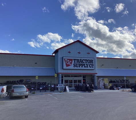 Tractor Supply Co - Sebastian, FL