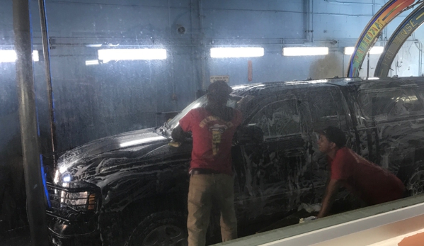 Studio City Car Wash - Studio City, CA