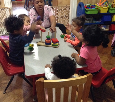 Ramona's Group Family Daycare - Woodhaven, NY