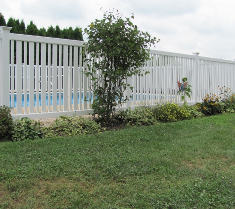 Smucker Fencing - Honey Brook, PA