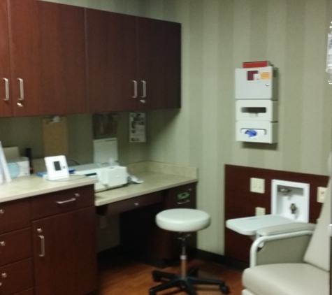 Kidney Care Center Bloomington - Peoria, IL