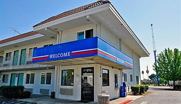 Motel 6 - Sacramento, CA