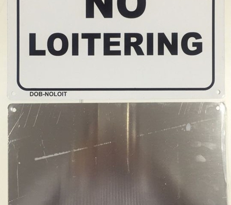 Building Signs - Brooklyn, NY. No Loitering nyc sign 