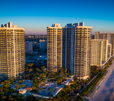 Full Yaw - Miami Beach, FL. Condos at Galt Ocean Mile