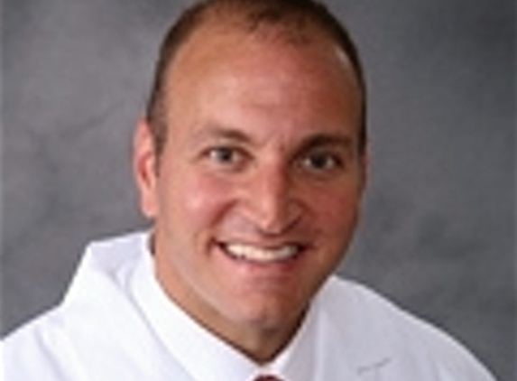 Daniel T Kuesis, MD - Elk Grove Village, IL