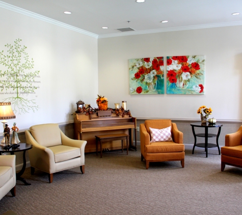 Cedar Manor Assisted Living Center - Chesapeake, VA