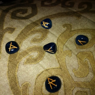 New Orleans Swami Psychic, Shamanic Healer, and Life-Coach Psychologist - New Orleans, LA. Lapis Lazuli Runes!