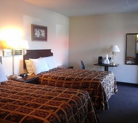 River Place Inn & Cabins - Pigeon Forge, TN