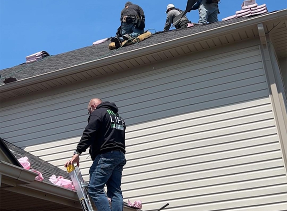 Premier Roofing And Renovations - Fraser, MI