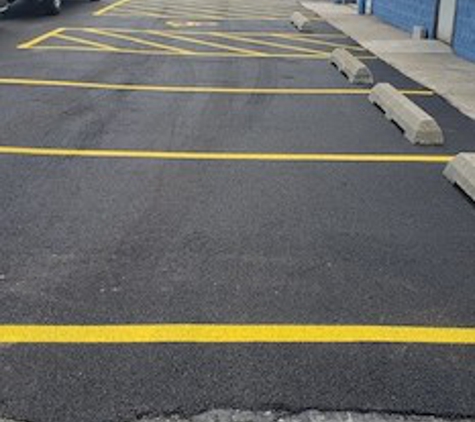 Garrett Maintenance, Inc. - Sealcoating & Striping - Bourbonnais, IL