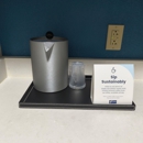 Holiday Inn Express & Suites Terre Haute by IHG - Hotels