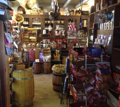 Old Mission General Store - Traverse City, MI