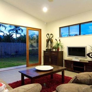 Johnston Joinery - Bungalow, QLD. Folding Doors