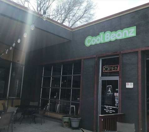 Cool Beanz Coffeehouse - Rock Island, IL