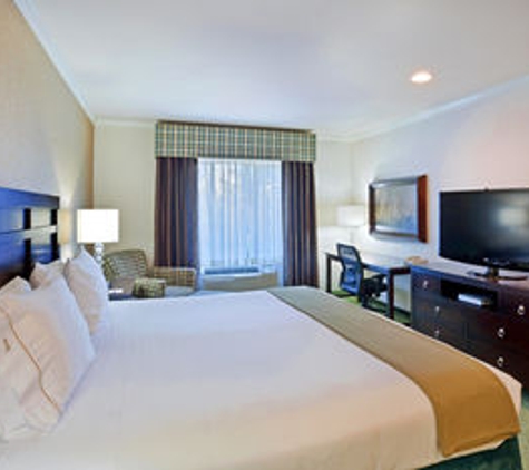 Holiday Inn Express & Suites Puyallup (Tacoma Area) - Puyallup, WA