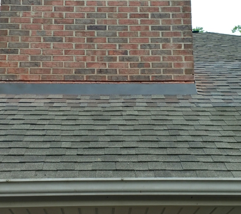 Custom  Roofing & Tree Service - Paducah, KY