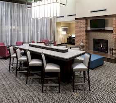 Hampton Inn-Omaha Downtown - Omaha, NE